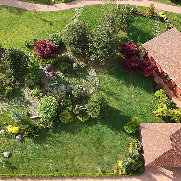 Custom Garden Design Feature